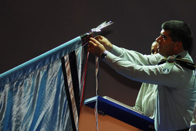 Connecting Streamers