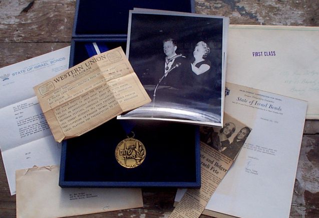 Medallion of Valor of the State of Israel sold