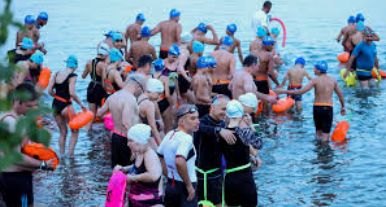 Kinneret Swimmers 