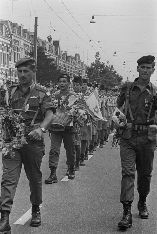 IDF soldiers Four Days Marches Netherlands