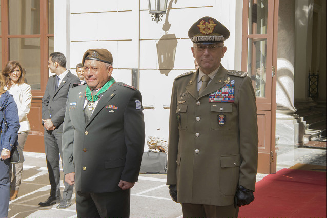 Eisenkot decorated as Grand Officer Italian Republic