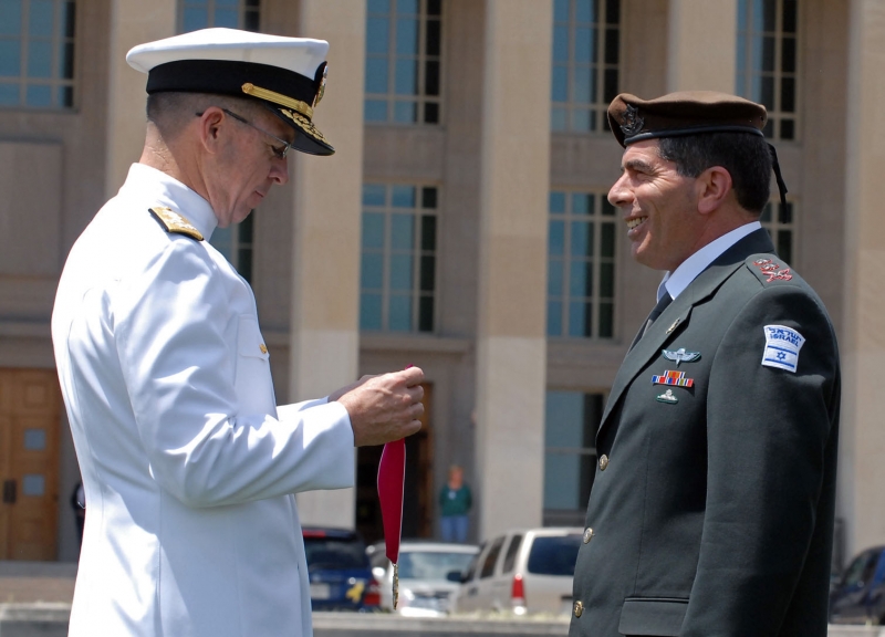 Lt. General Gabi Ashkenazi decorated