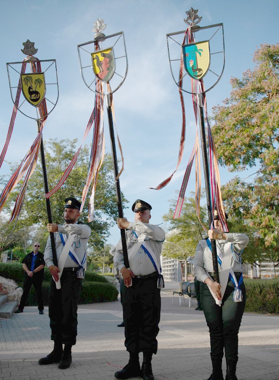War ribbons streamers