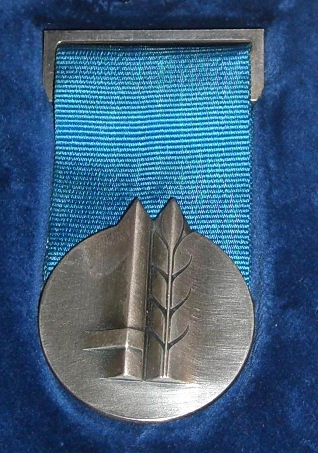 Medal of Distinguished Service front version 1