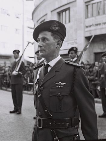 Commander of the Knesset Guard Moshe Benari