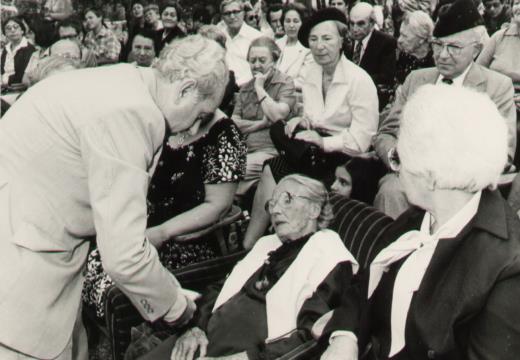 ceremony of awarding the Nili ribbon