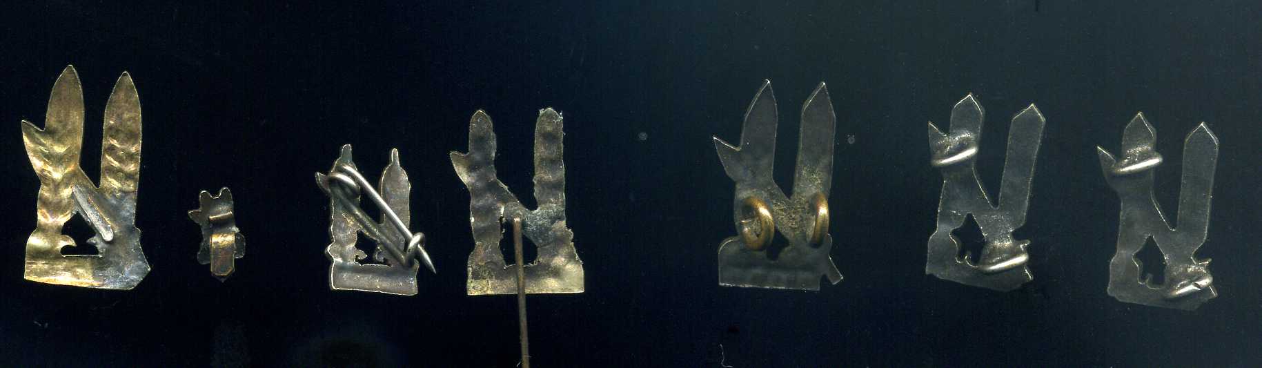 Palmach Badge versions - back